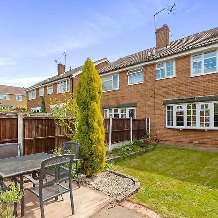 Bright & Spacious With Garden & Parking Nottingham Buitenkant foto